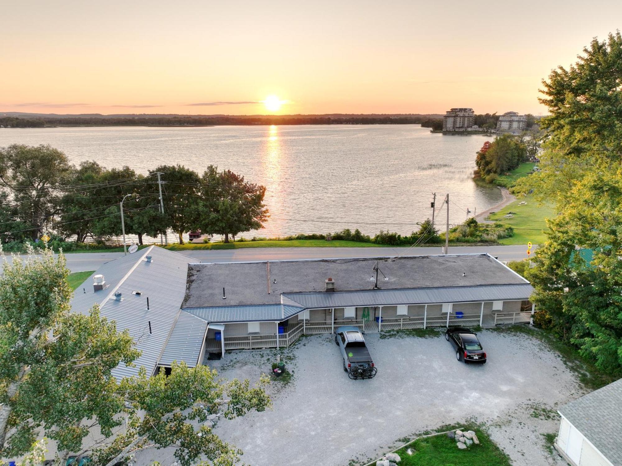 Lakeside Inn Orillia Dış mekan fotoğraf